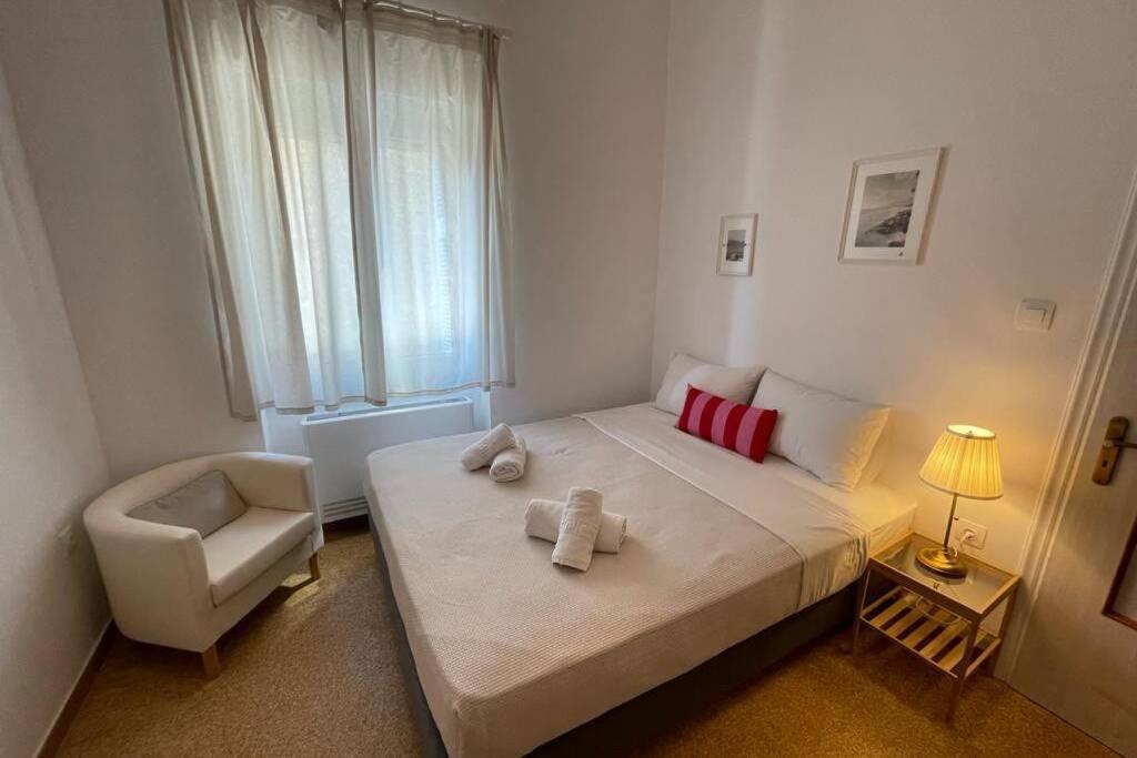Panos Rooms Modern 3-Bedroom Apartment Ándros 외부 사진